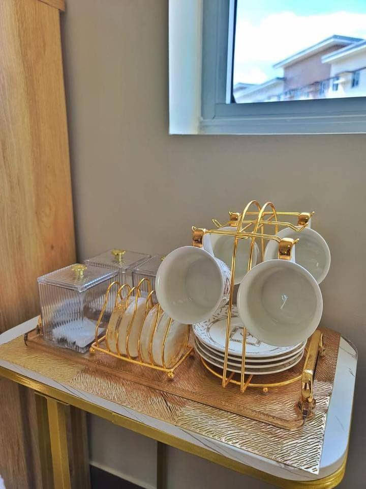 Auberge Condotels At Smdc Hope Residences Trece Martires Buitenkant foto